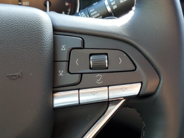 Certified 2024 Cadillac XT6 Luxury FWD image 26
