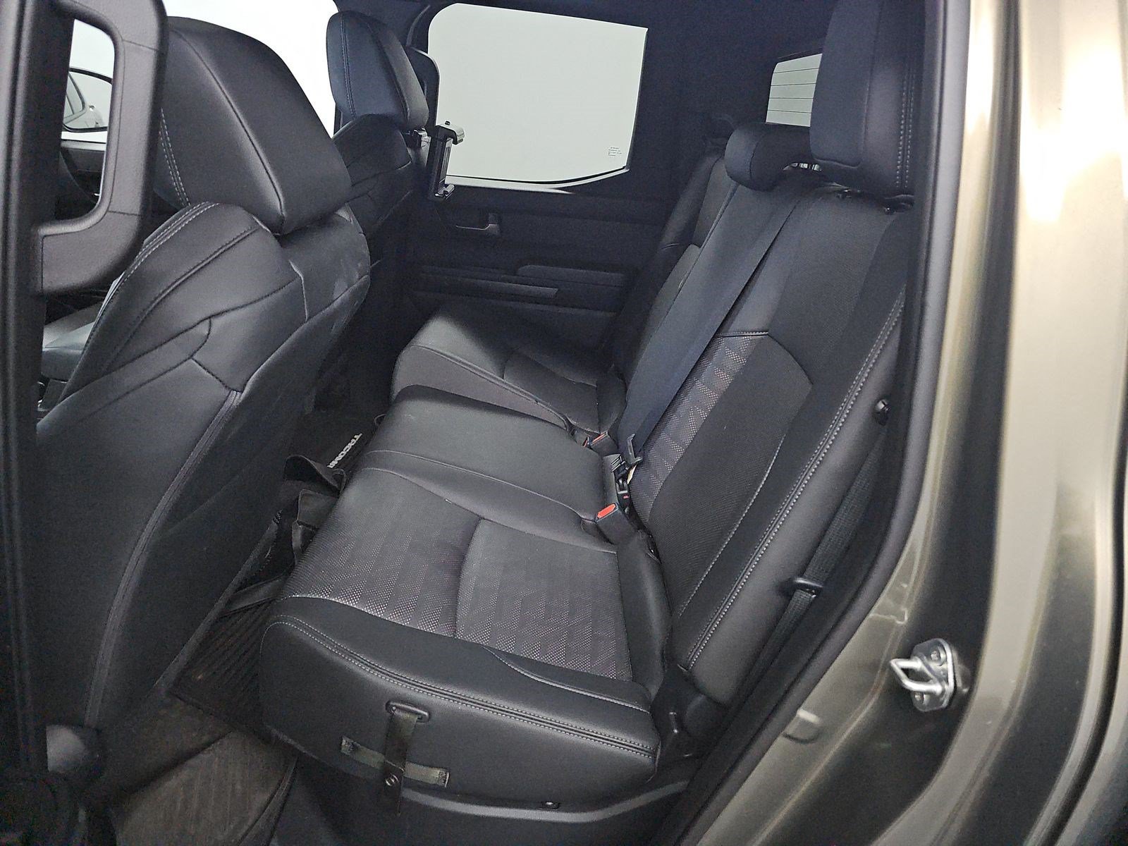 Used 2025 Toyota Tacoma TRD Sport w/ TRD Sport Premium Package RWD image 13