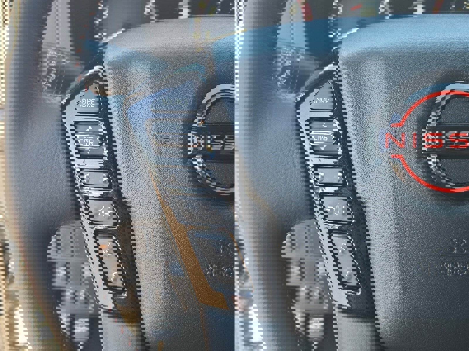 New 2026 Nissan Frontier PRO-4X w/ Pro-4x Convenience Package image 32