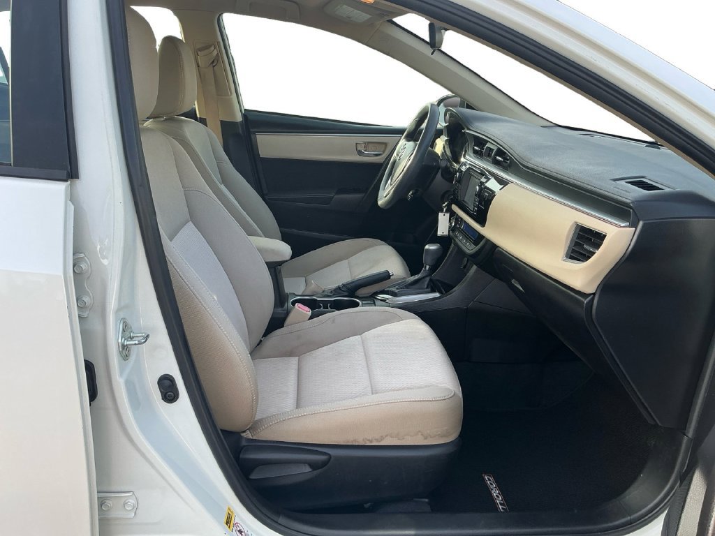 Used 2014 Toyota Corolla LE FWD image 22