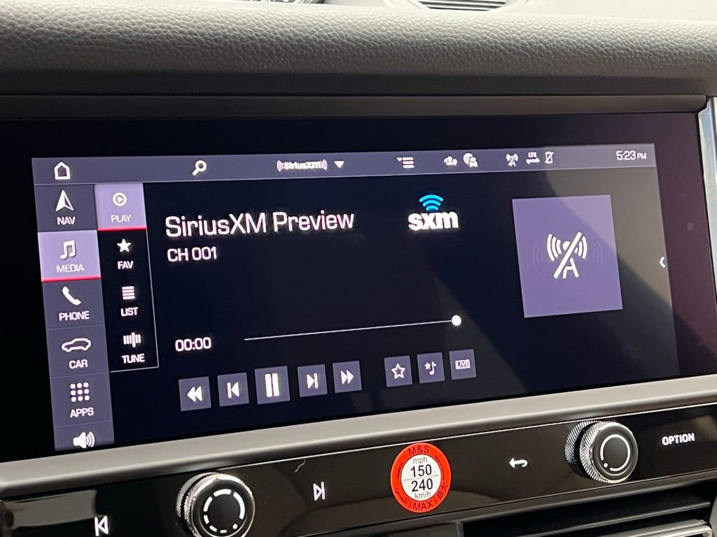 Used 2026 Porsche Macan AWD/4WD image 14