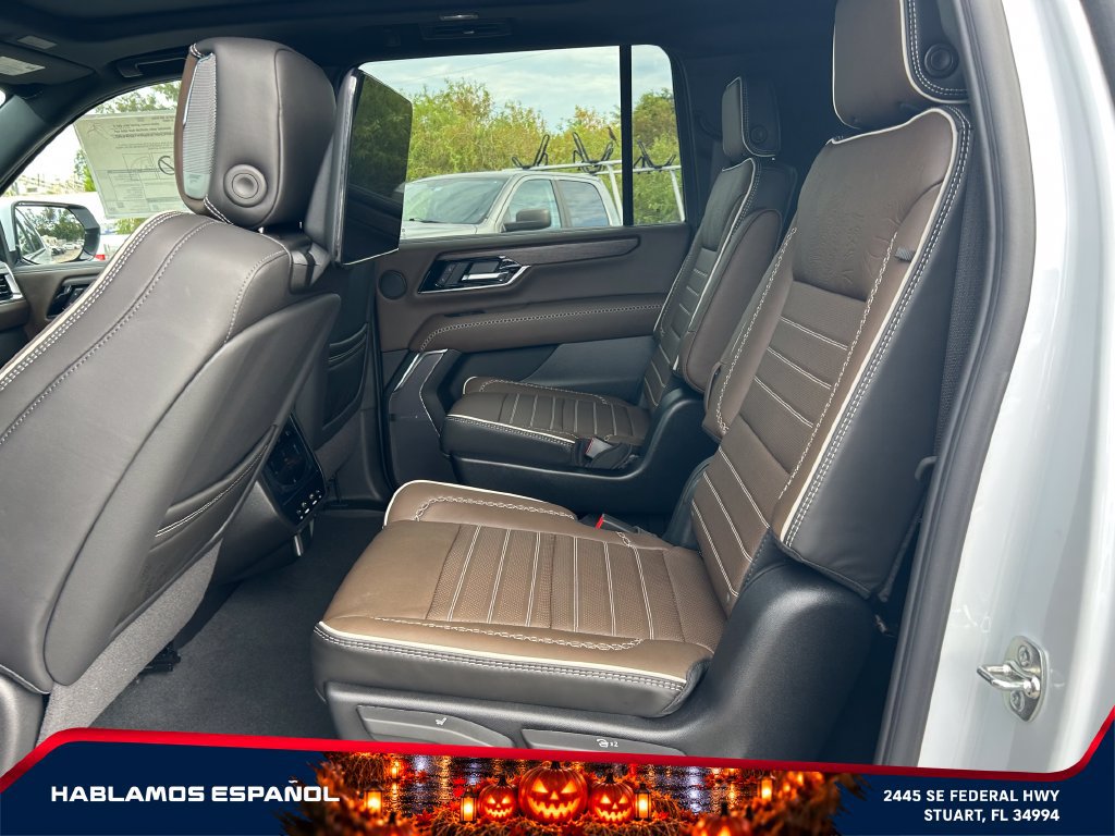 New 2027 GMC Yukon XL Denali Ultimate AWD/4WD image 11