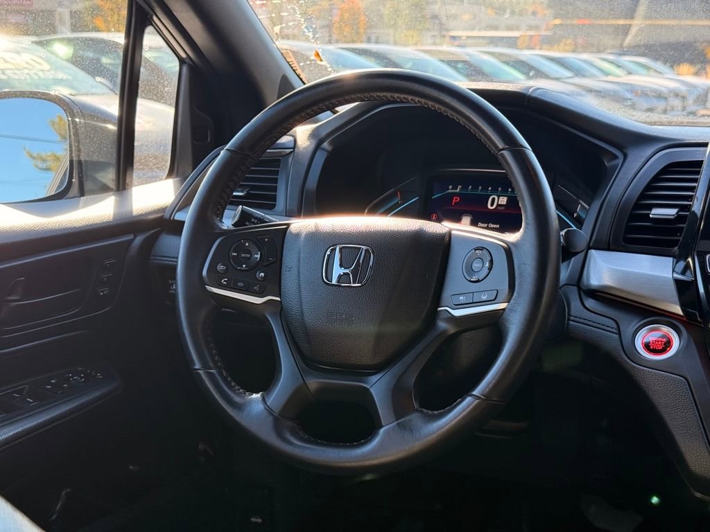 Used 2023 Honda Odyssey Sport image 19