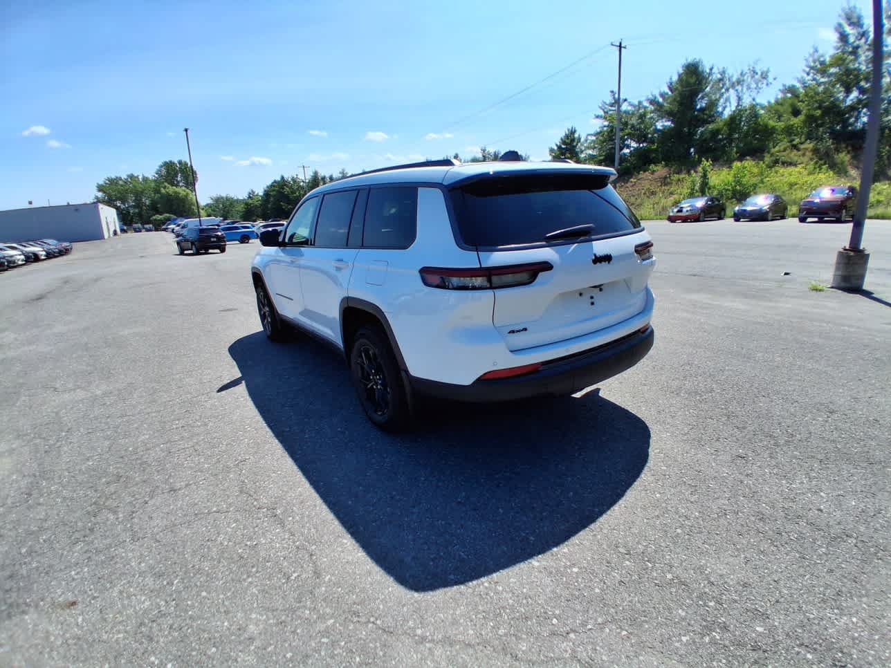 New 2026 Jeep Grand Cherokee L 4WD image 6