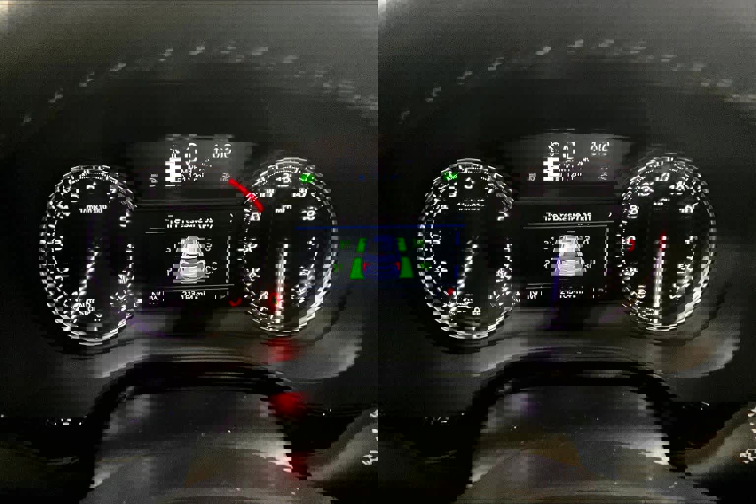 Used 2025 Cadillac XT6 Premium Luxury image 25