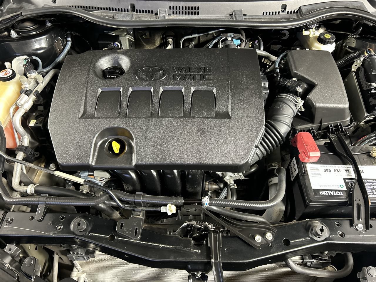 Used 2017 Toyota Corolla iM FWD image 11