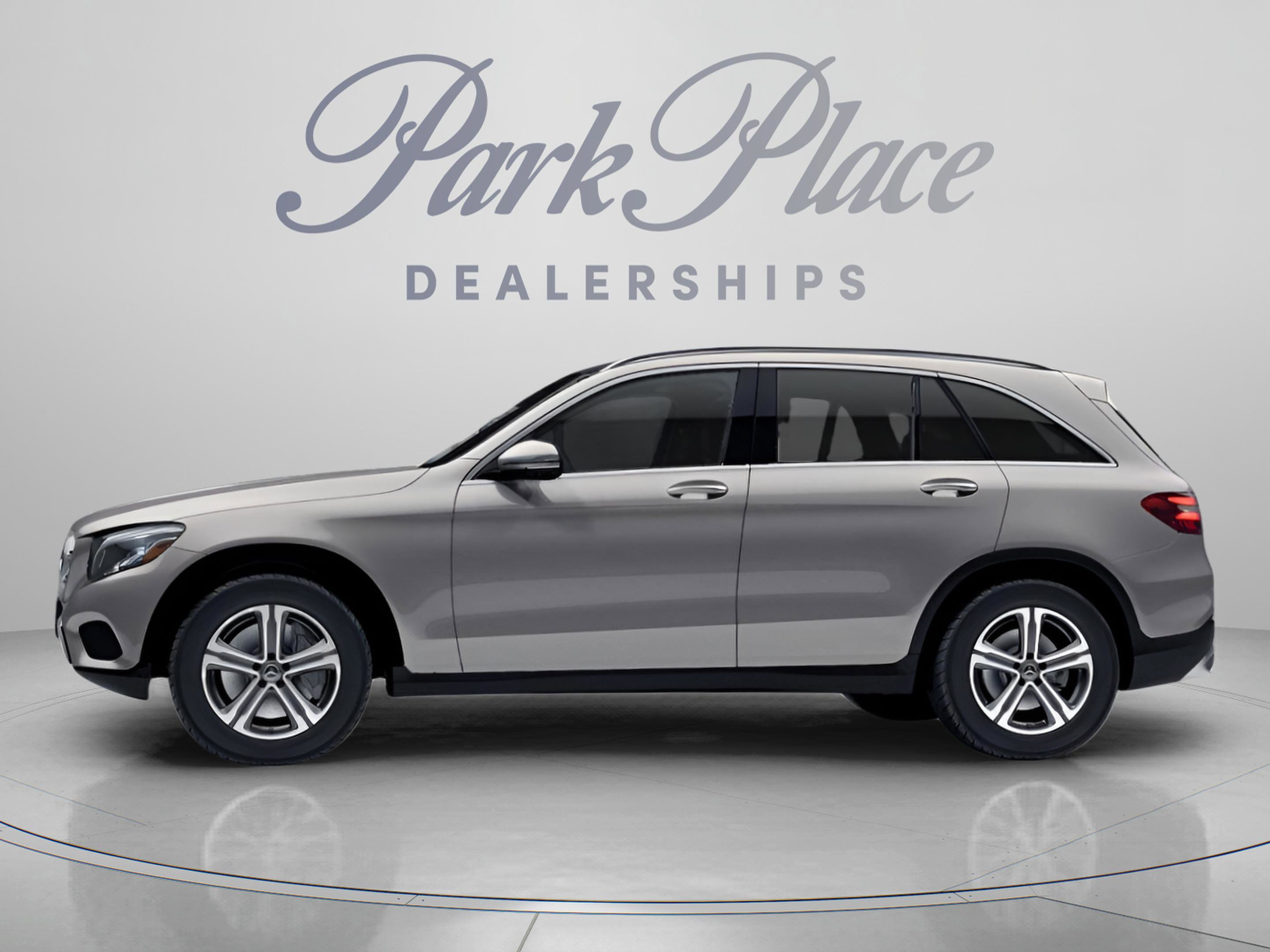 Certified 2019 Mercedes-Benz GLC 300 4MATIC image 6