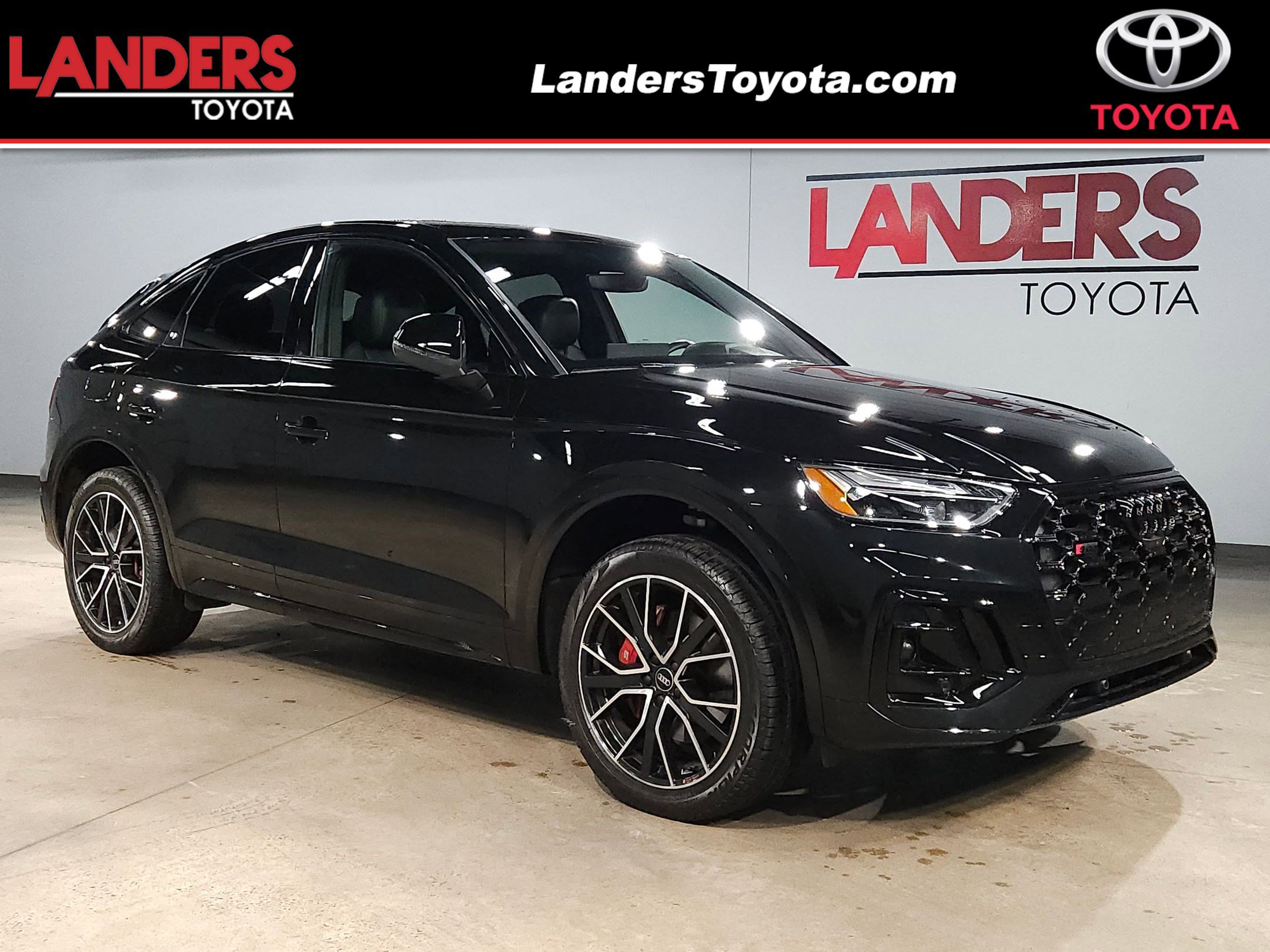 Used 2025 Audi SQ5 Premium Plus AWD/4WD image 1