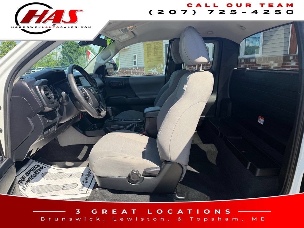 Used 2022 Toyota Tacoma SR AWD/4WD image 12