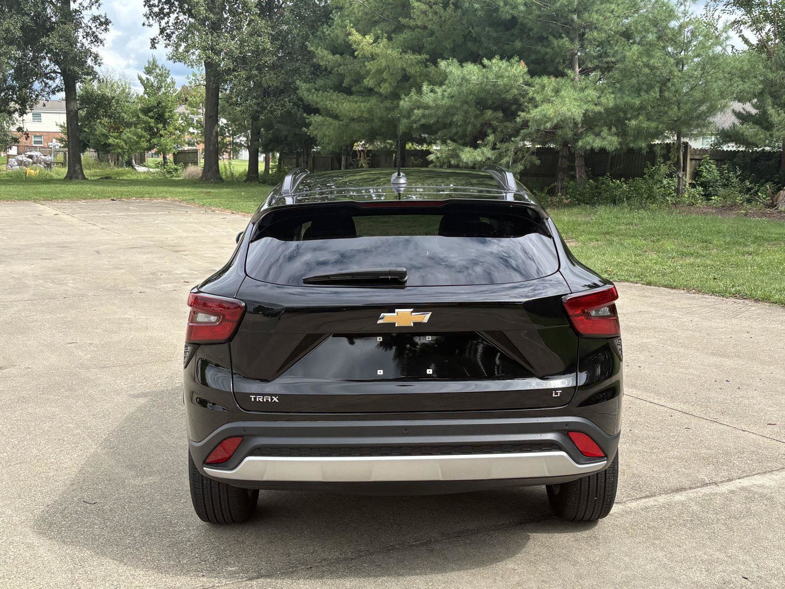Used 2025 Chevrolet Trax LT w/ Driver Confidence Package FWD image 23