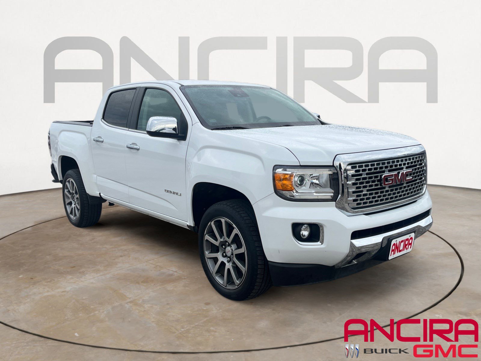 Used 2019 GMC Canyon Denali image 1