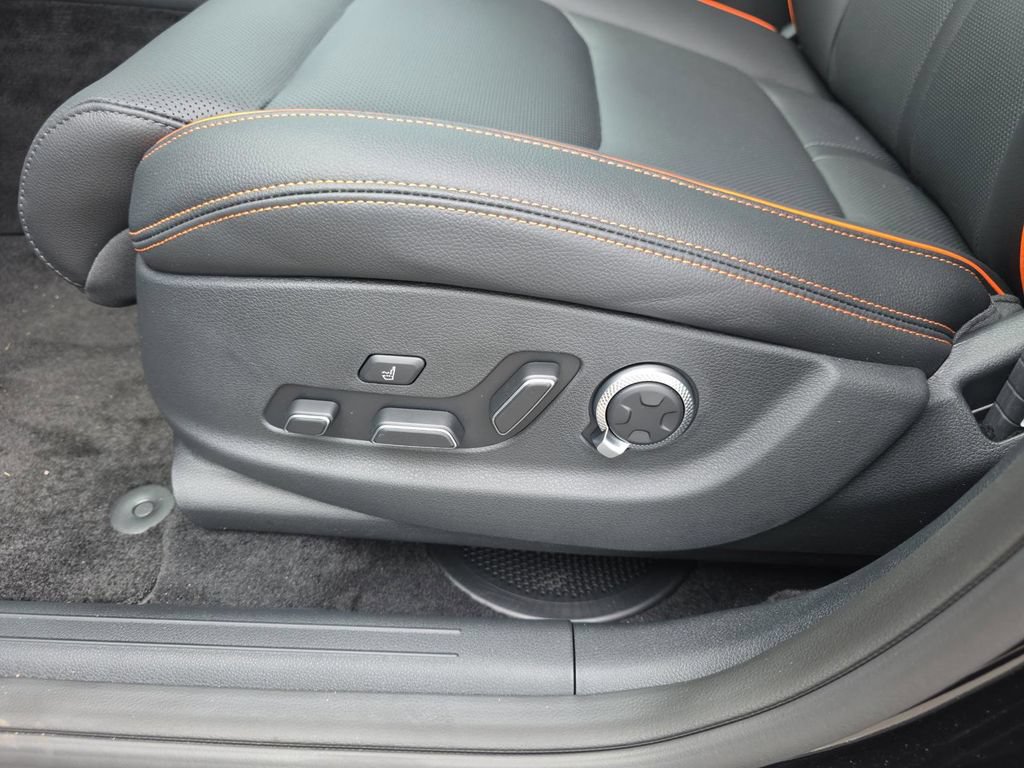 New 2026 Genesis GV70 2.5T Sport Prestige AWD/4WD image 10
