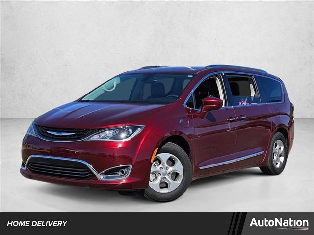 Used 2018 Chrysler Pacifica Touring-L