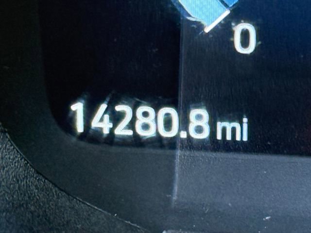 Used 2025 Ford Explorer Active w/ Active Comfort Package image 17