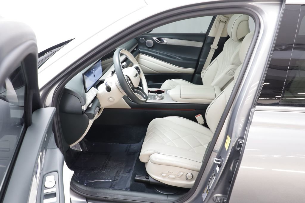 Used 2025 Genesis GV80 3.5T Prestige image 6