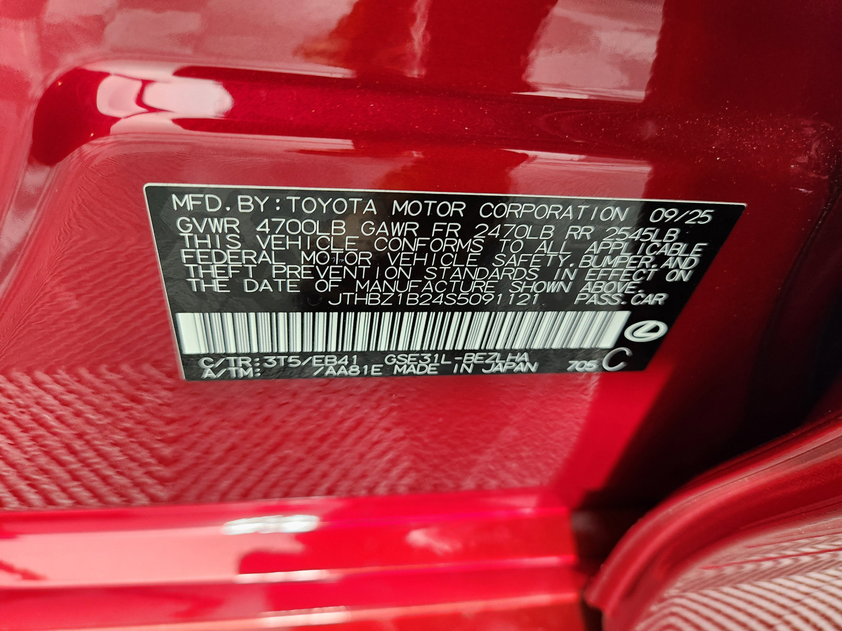 Certified 2025 Lexus IS 350 F Sport w/ Accessory Package RWD image 35