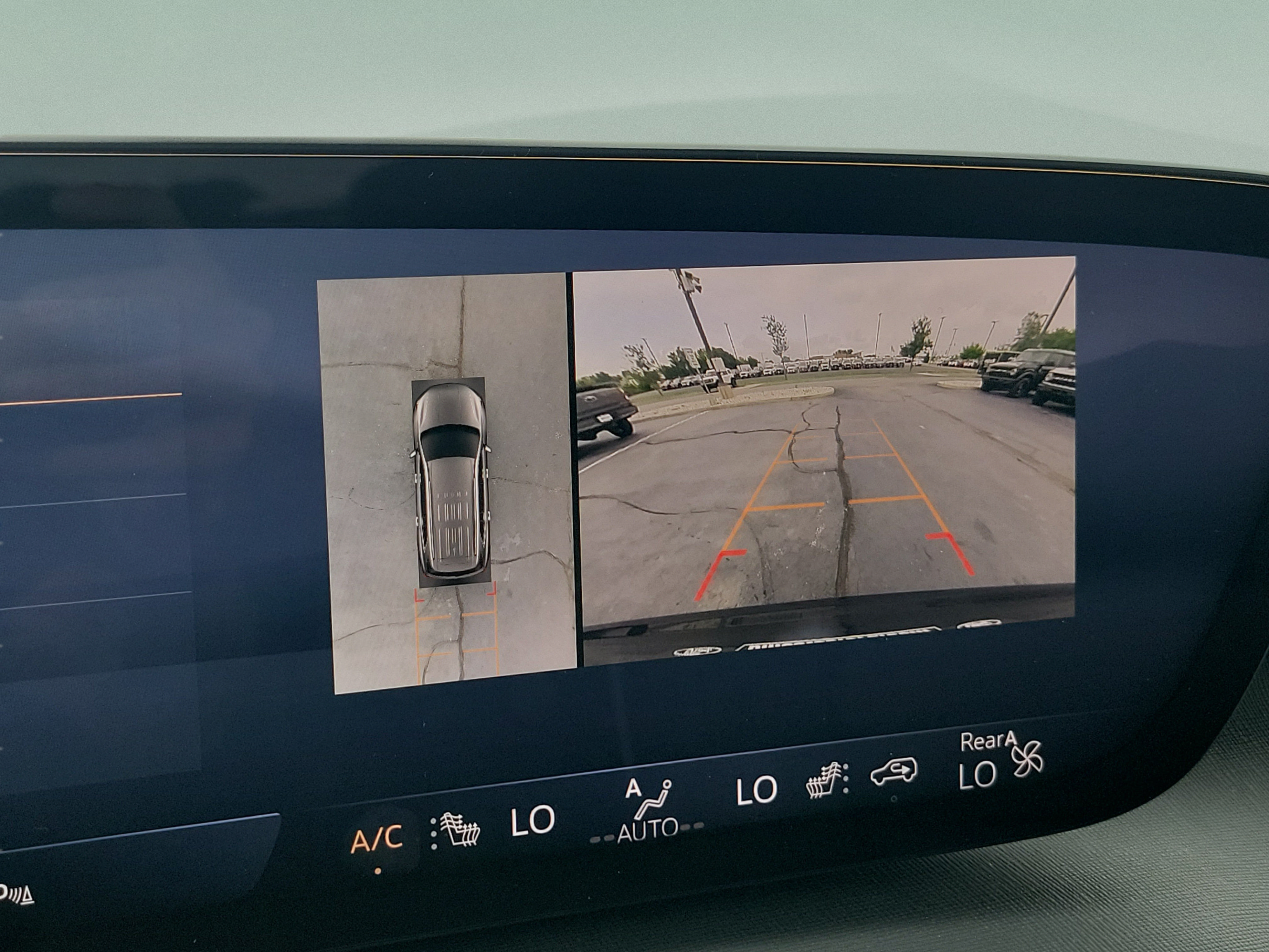 Used 2025 Buick Enclave Sport Touring FWD image 71