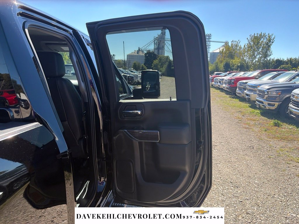 Used 2021 Chevrolet Silverado 2500 LTZ w/ LTZ Convenience Package II AWD/4WD image 25