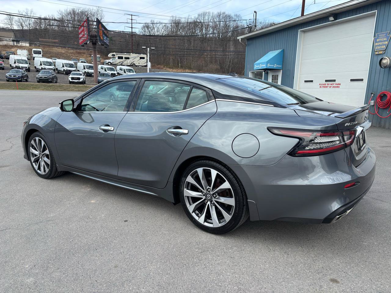 Used 2020 Nissan Maxima Platinum w/ Sport Mat Group FWD image 3