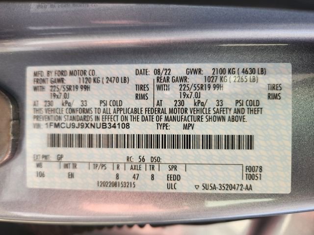 Certified 2022 Ford Escape Titanium w/ Class II Trailer Tow Package image 29