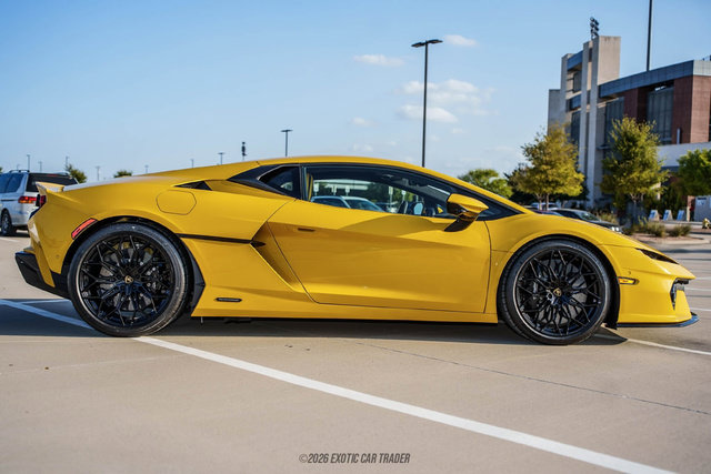 Used 2026 Lamborghini Temerario AWD/4WD image 9