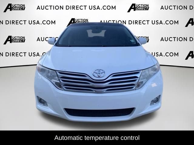 Used 2011 Toyota Venza AWD image 2