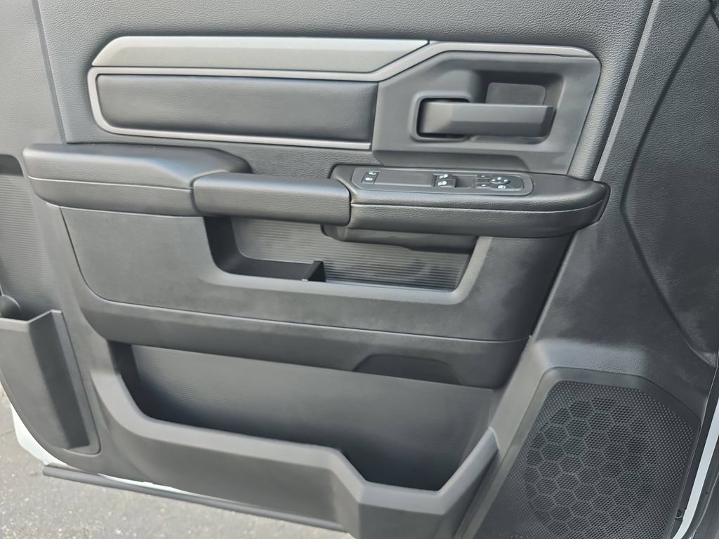 New 2026 RAM 5500 Tradesman AWD/4WD image 21