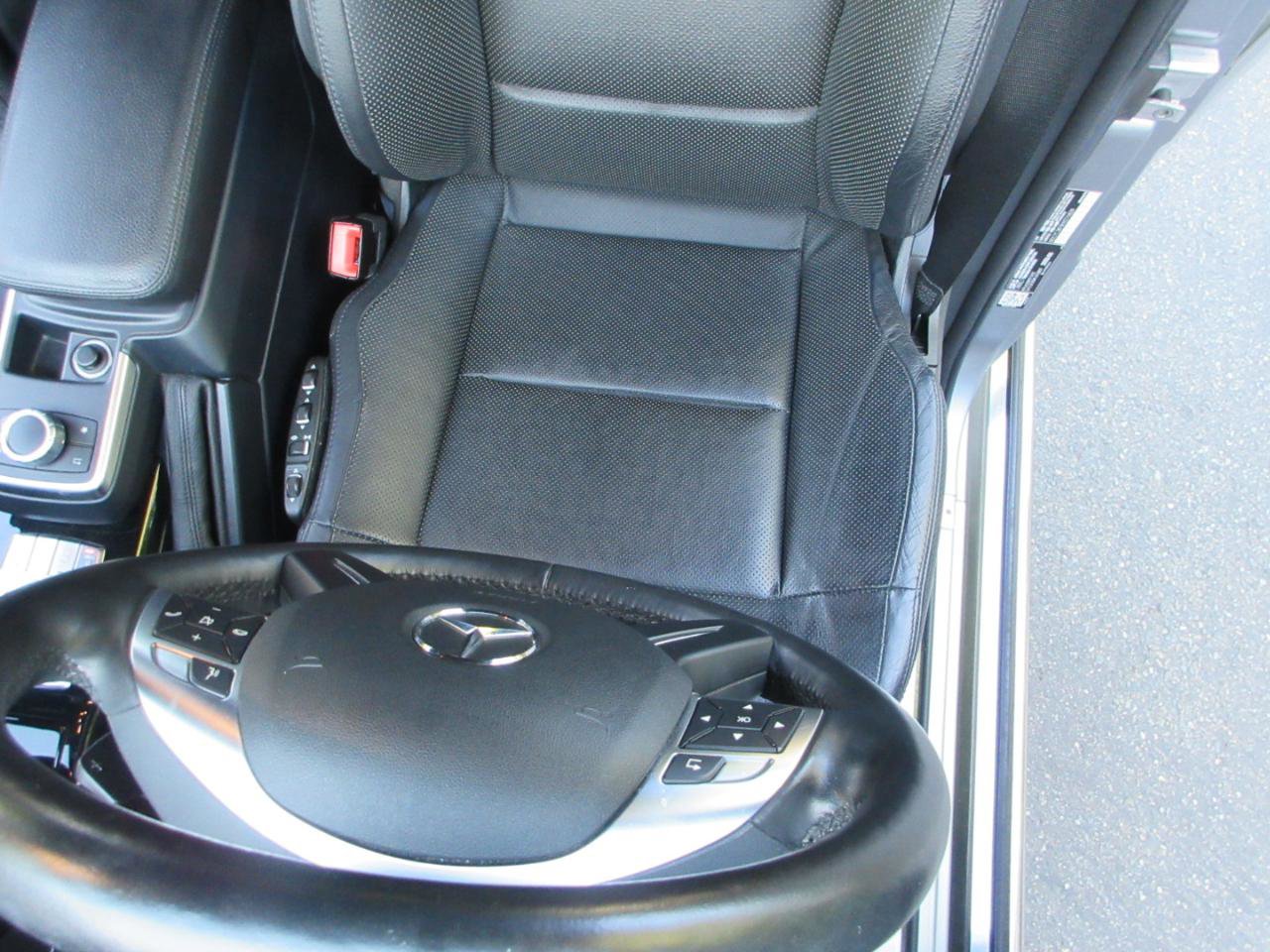 Used 2017 Mercedes-Benz G 550 image 10