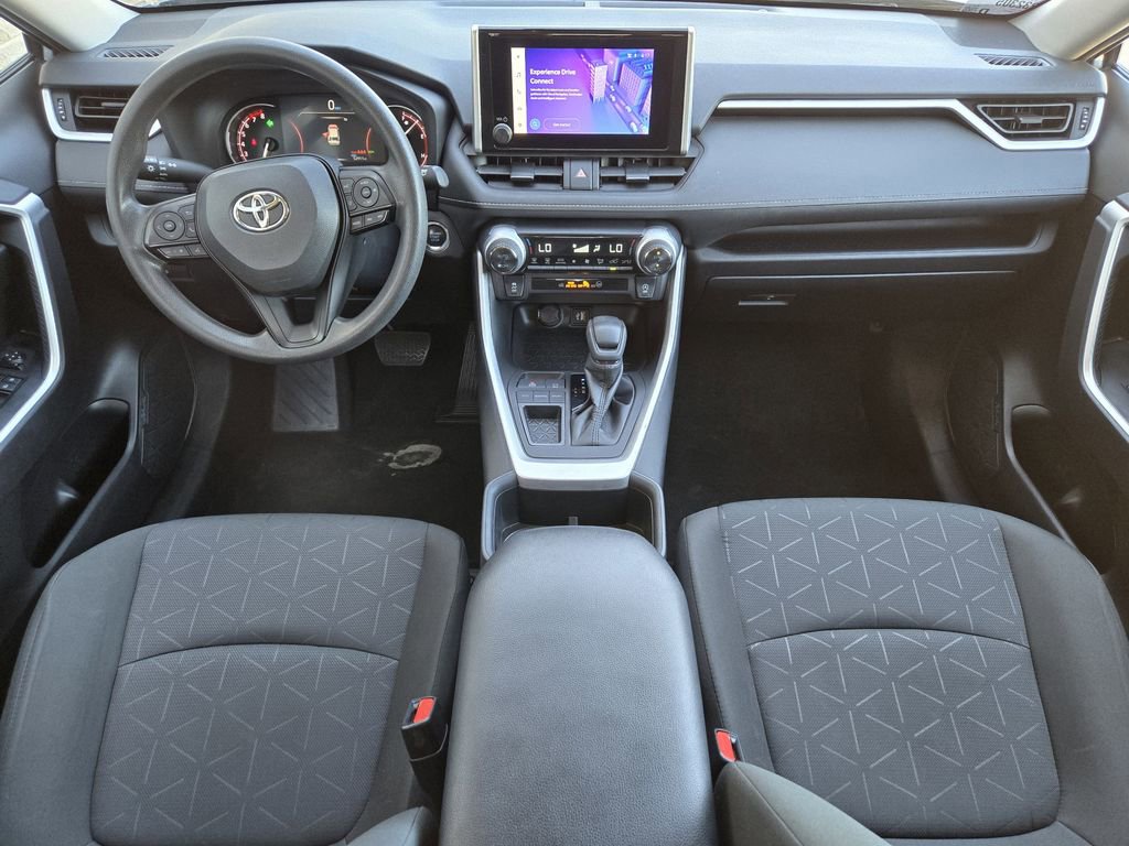 Used 2024 Toyota RAV4 XLE image 18