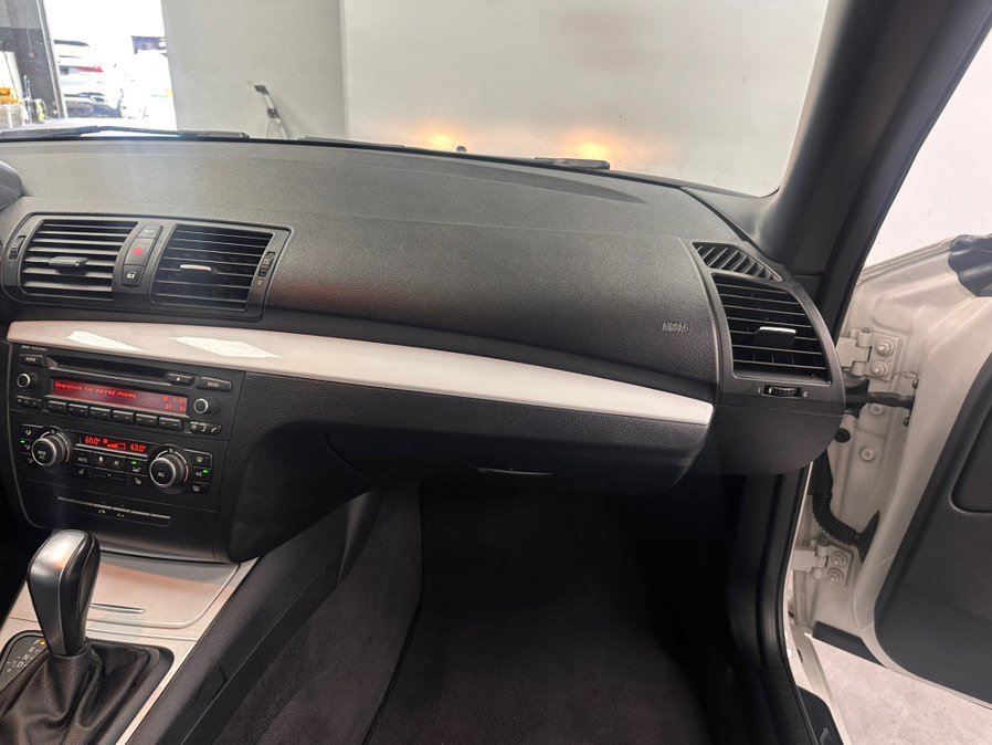 Used 2013 BMW 128i Convertible RWD image 34