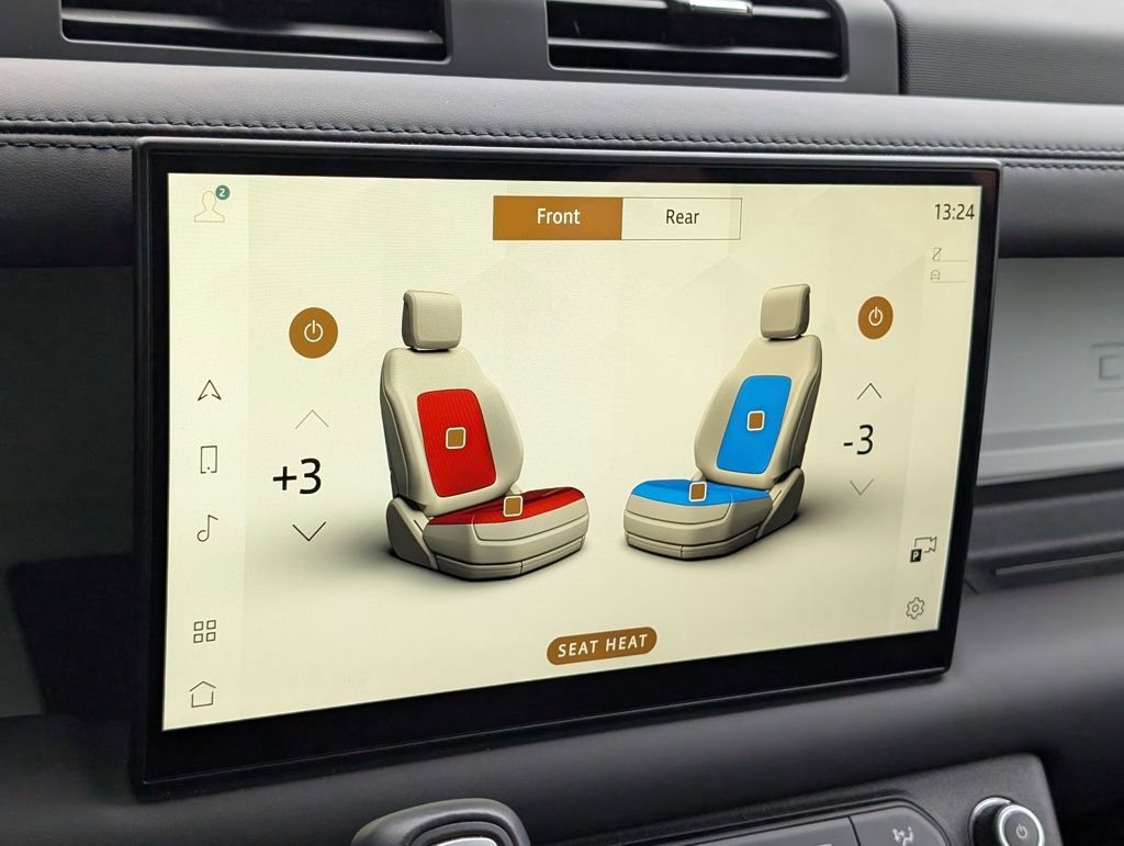 Used 2024 Land Rover Defender 130 S image 14