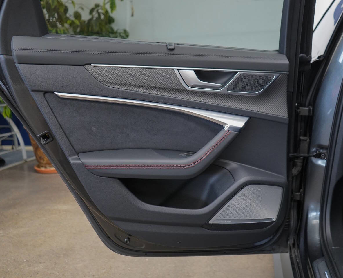 Used 2022 Audi RS 6 image 63