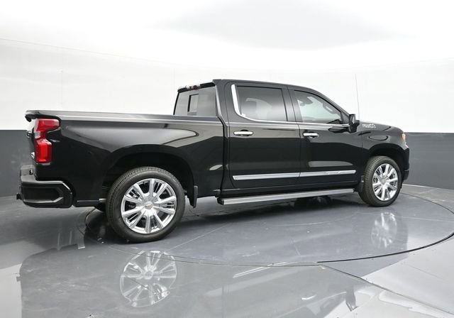 New 2025 Chevrolet Silverado 1500 High Country image 16