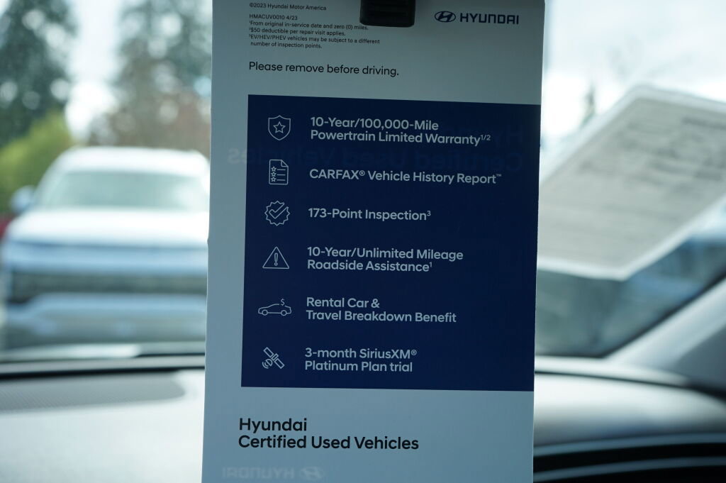 Certified 2023 Hyundai Tucson SE AWD/4WD image 2