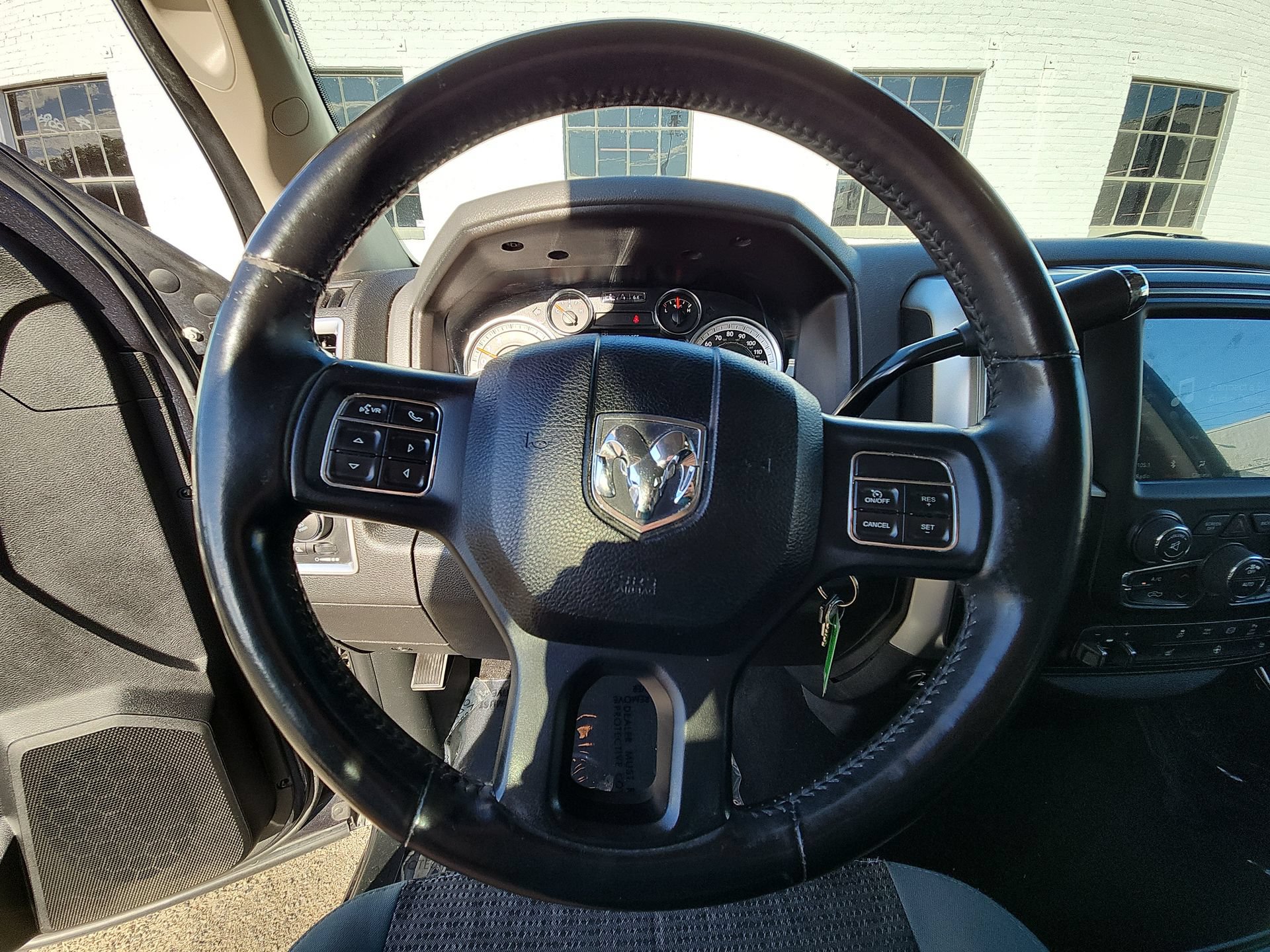Used 2018 RAM 3500 Big Horn RWD image 11