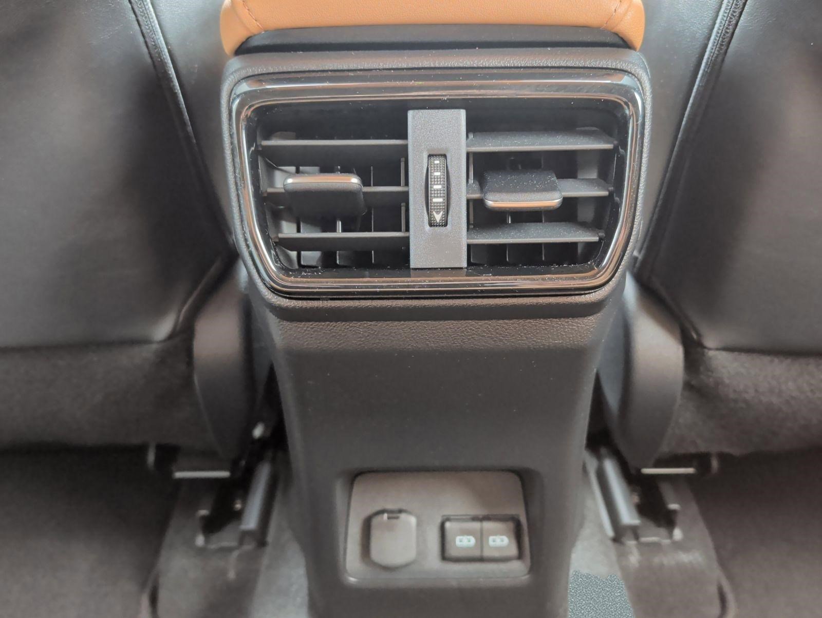 Used 2025 Lexus NX 250 FWD w/ Premium Package image 26