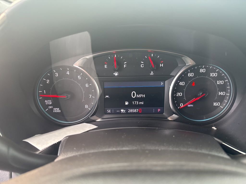 Used 2023 Chevrolet Equinox RS w/ RS Leather Package AWD/4WD image 19