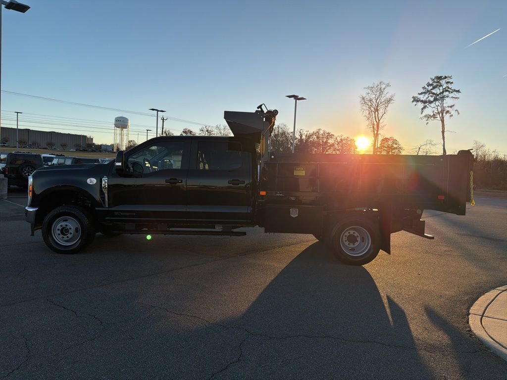 New 2026 Ford F350 XL w/ XL Chrome Package image 7