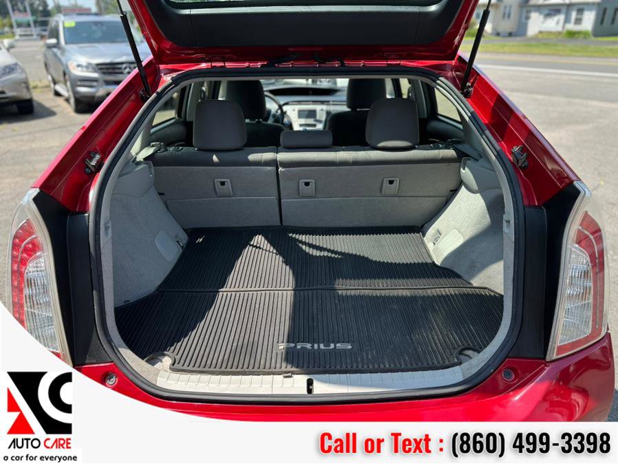 Used 2015 Toyota Prius Three w/ Solar Roof Package image 12