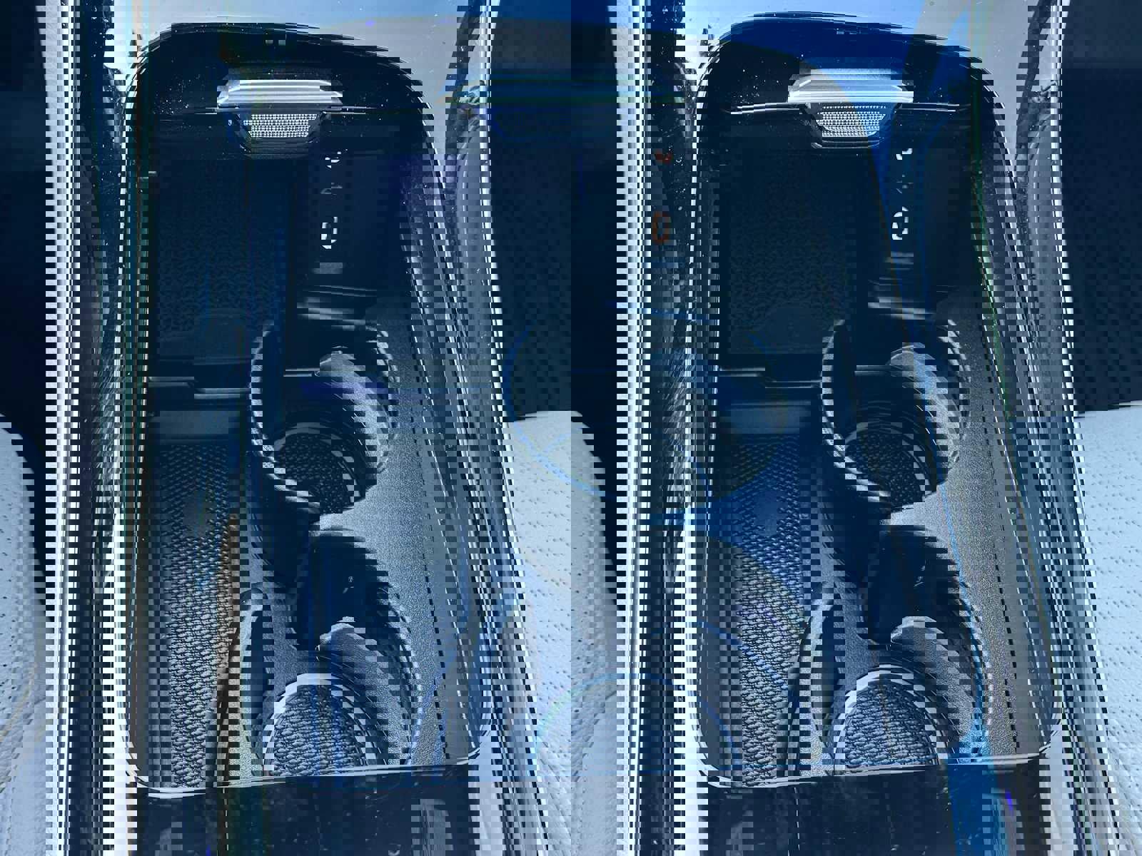 Used 2025 Mercedes-Benz GLC 350e 4MATIC image 30