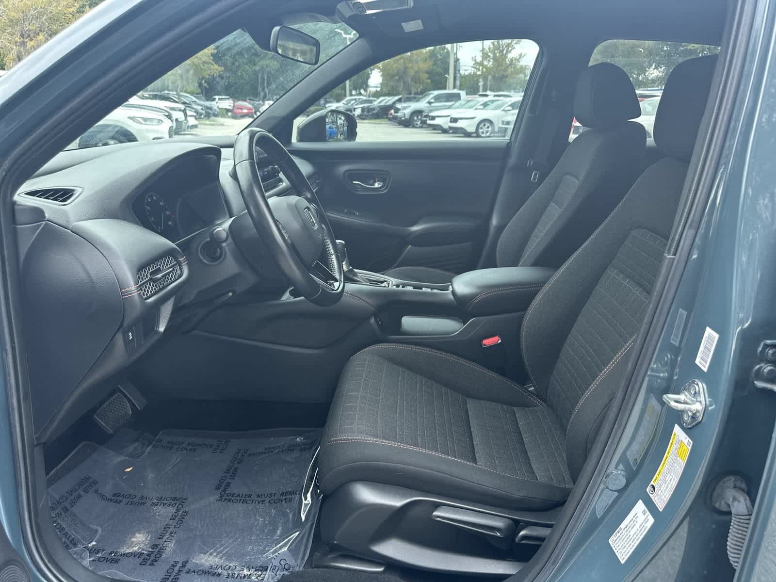 Certified 2025 Honda HR-V Sport image 13