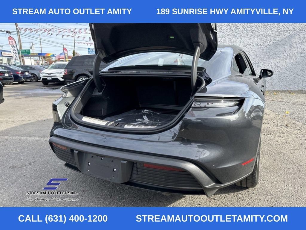 Used 2023 Porsche Taycan 4S AWD/4WD image 14