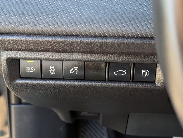 Used 2026 Toyota Camry SE FWD image 23