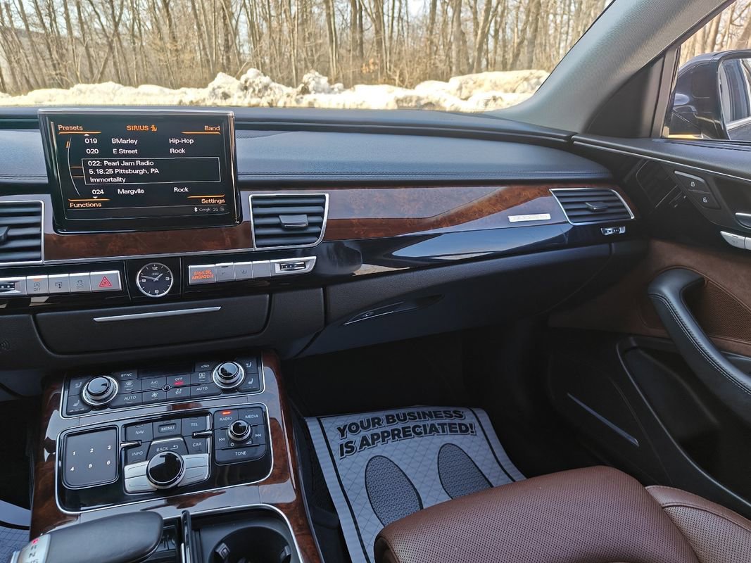 Used 2014 Audi A8 L TDI image 24