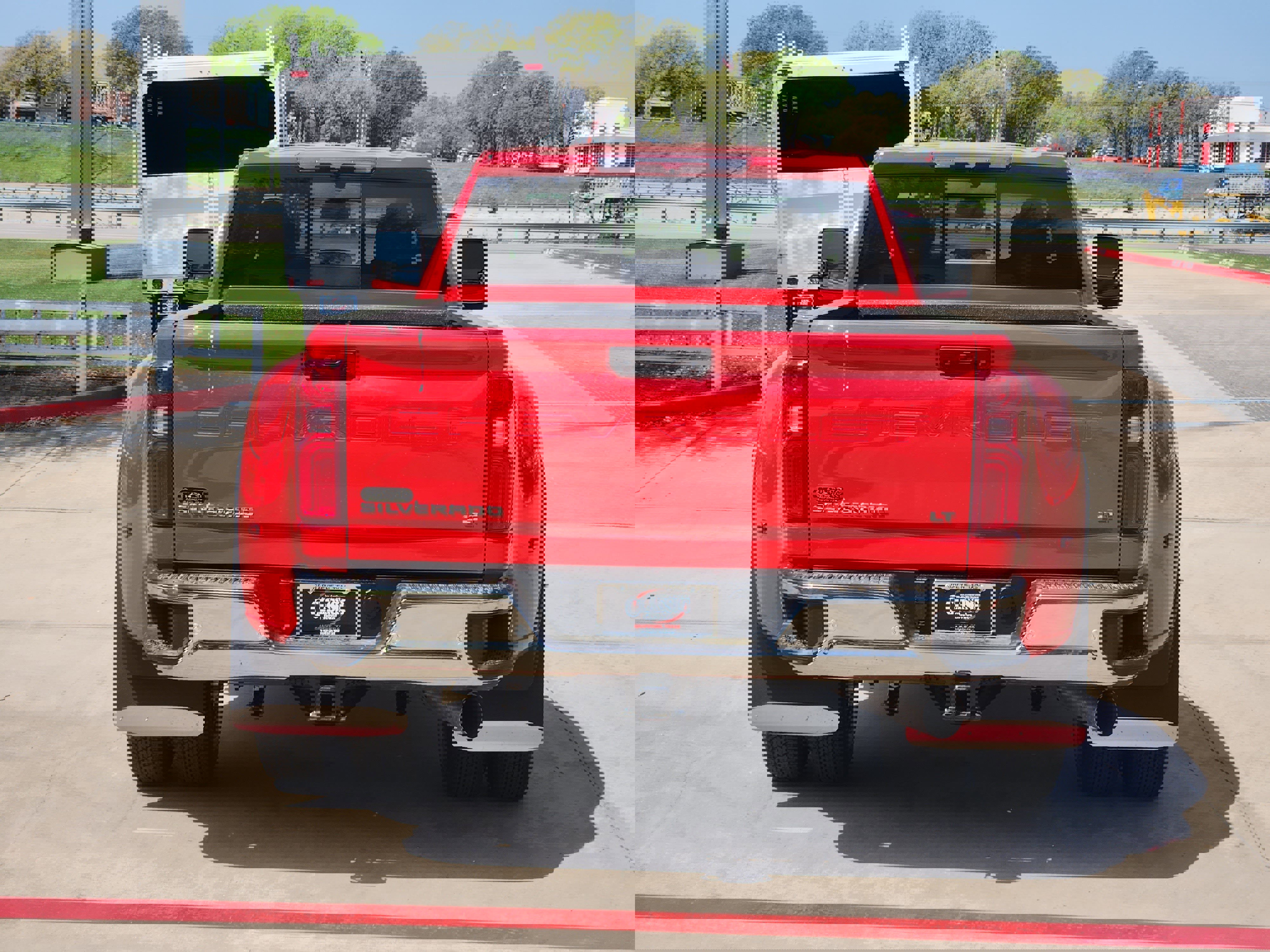 New 2026 Chevrolet Silverado 3500 LT w/ Texas Edition image 14