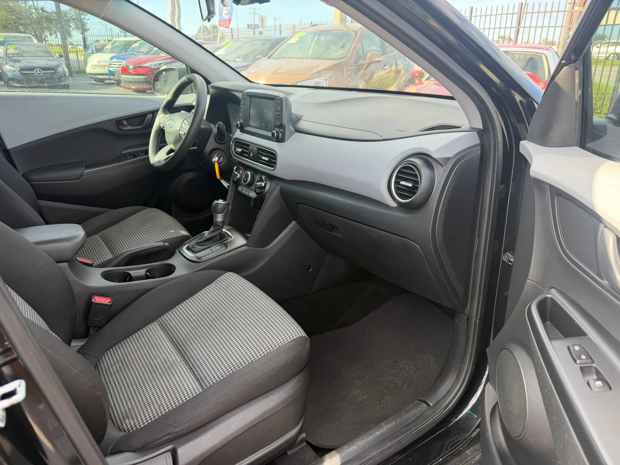 Used 2020 Hyundai Kona SE FWD image 10