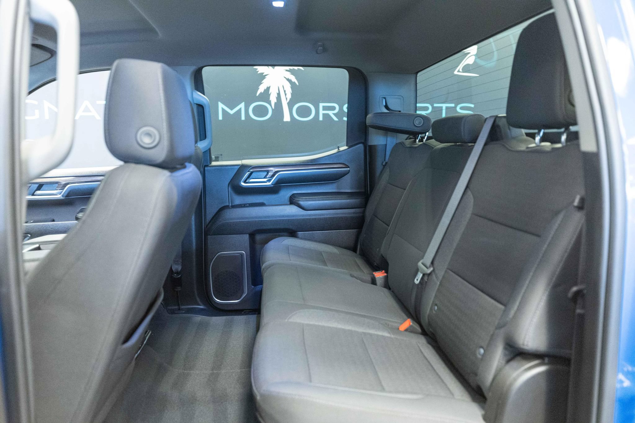 Used 2024 Chevrolet Silverado 1500 LT RWD image 11