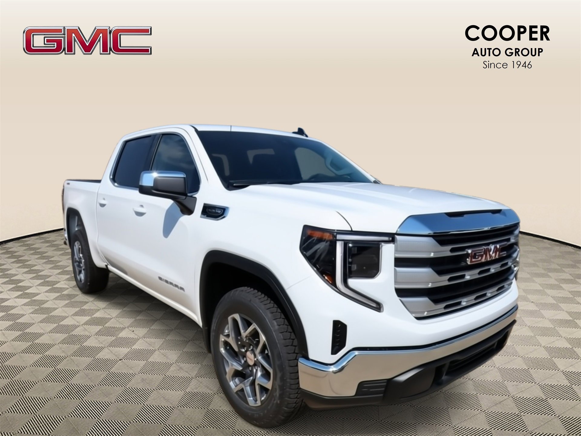 New 2026 GMC Sierra 1500 SLE w/ Max Trailering Package