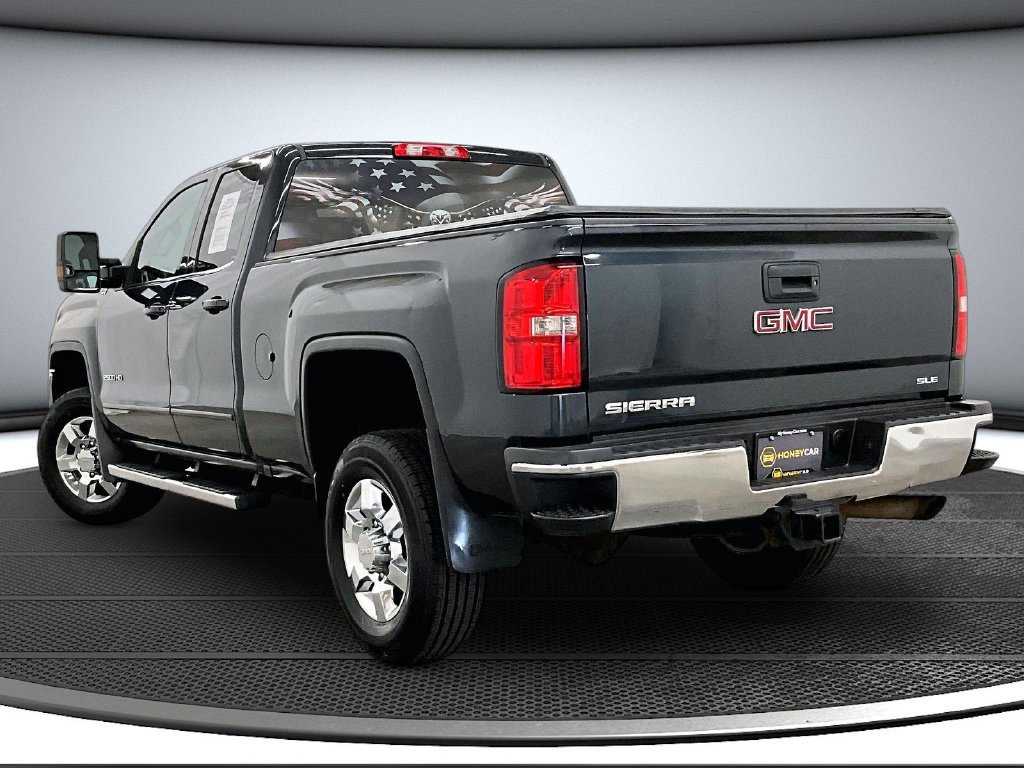 Used 2017 GMC Sierra 2500 SLE w/ HD SLE Preferred Plus Package AWD/4WD image 4