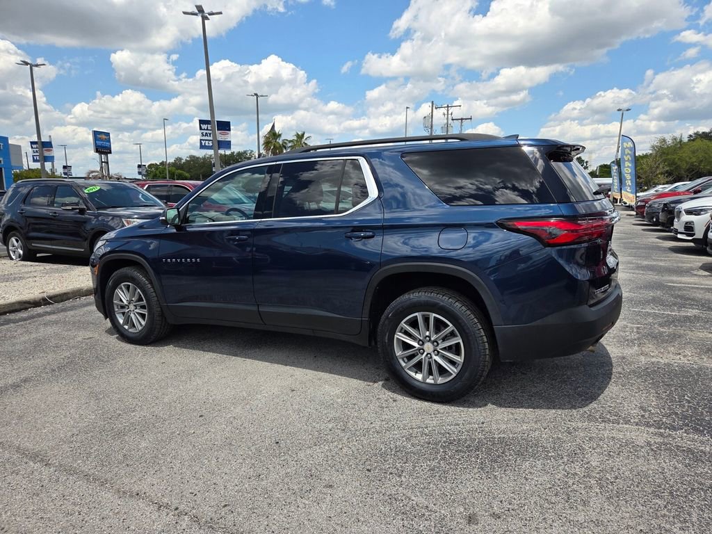 Certified 2023 Chevrolet Traverse LT FWD image 12